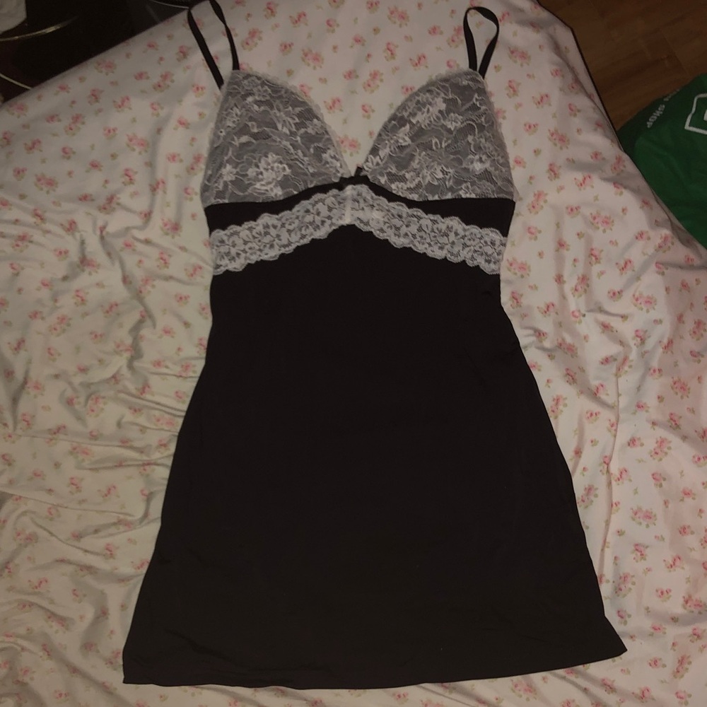 Princess Polly Black Chemise with White Lace Cups